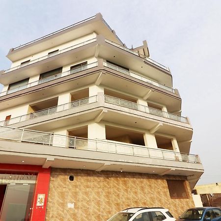 Oyo Hotel Inn Way Sonipat Ngoại thất bức ảnh