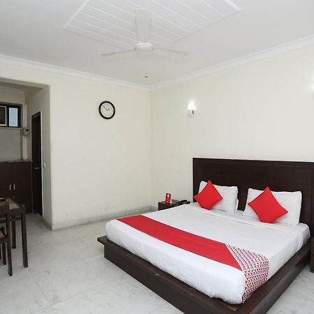 Oyo Hotel Inn Way Sonipat Ngoại thất bức ảnh
