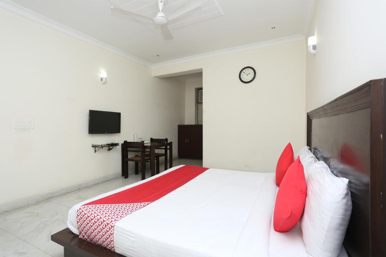 Oyo Hotel Inn Way Sonipat Ngoại thất bức ảnh